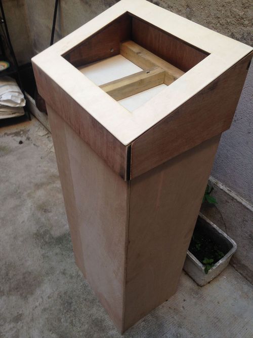 The control panel during the building process. The bottom is designed to contain the computer, the videoprojector and the soundcard.